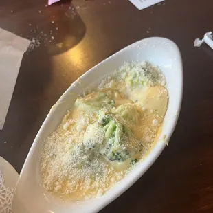 Broccoli with creamy sauce (05/25/22)