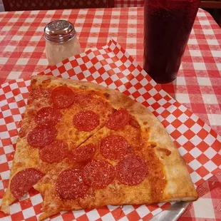 2 Pepperoni Slice special..so delicious