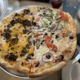 (1/2) Philly Cheesesteak Pizza (1/2) Vegetarian Pizza