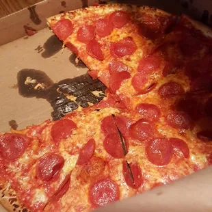 Perfect toppings. Good pizza