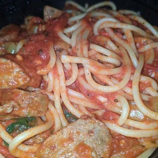 Spaghetti with sausage and peppers