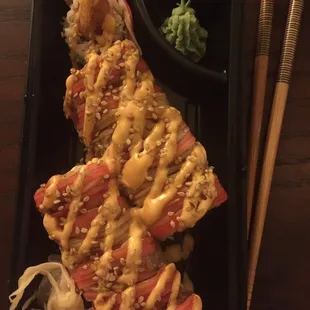 Shaggy dog roll sushi.