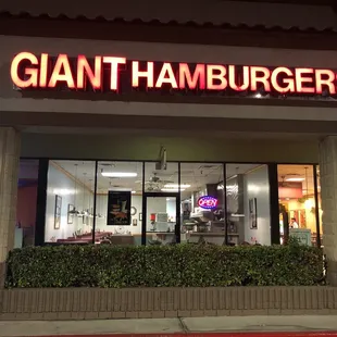 Front of Giant Hamburger.