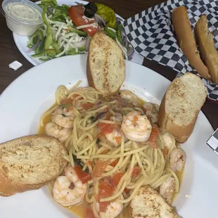 Pasta pescatore with shrimp &amp; side salad