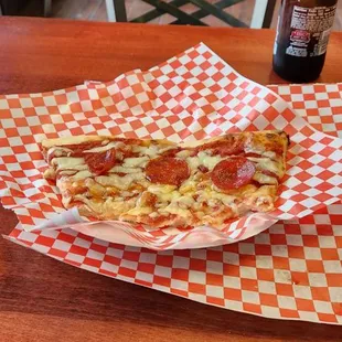 Pepperoni giant slice