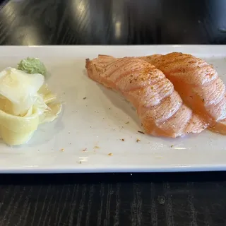 Seared Peppered Salmon with Lemon Juice