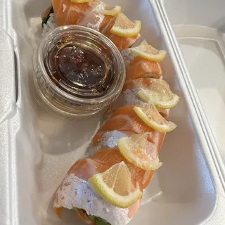 4. Yummy Yummy Roll