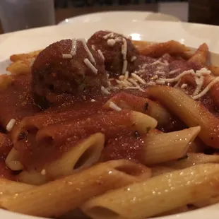 Penne pasta with meatballs