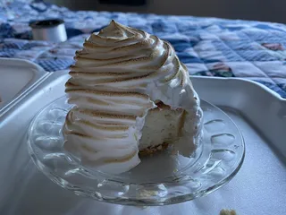 Water's Edge Restaurant