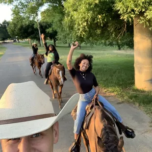 One hour guided trail ride
