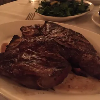 Porterhouse* (26 oz)