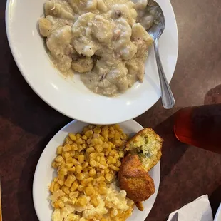 Chicken n dumplings, corn, mac n cheese and a jalapeño roll