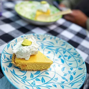 Key lime pie!! Yum!