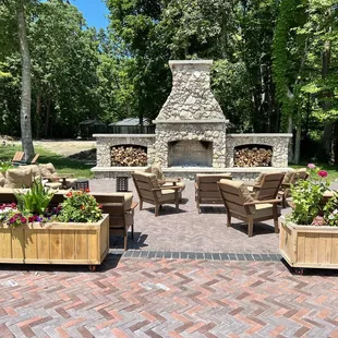 Gideon Owen's winery beautiful patio and outside dining and bar area!