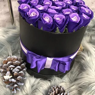 Linda box soap purple flowers.medium size . Www.dreamcometrue.us