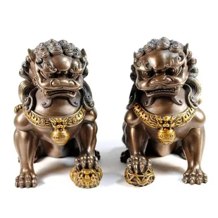 Foo Dogs