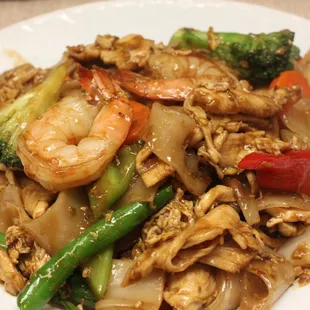 Drunken Noodle