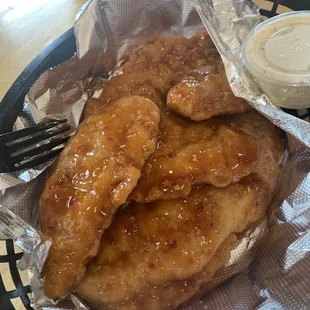 Boneless tenders with chili sauce!Huge portion.