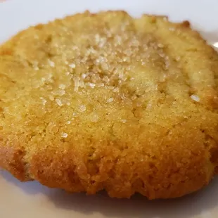 Olive oil cookie ($3), vegan by default. Tasty lemon flavor. Nicely done.