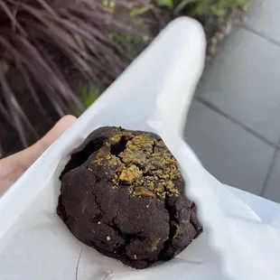 Dubai cookie chocolate fudge cookie with pistachios