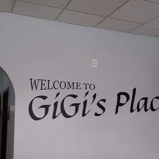 the entrance to gigi&apos;s place