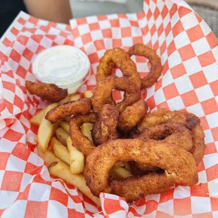 a basket of onion rings