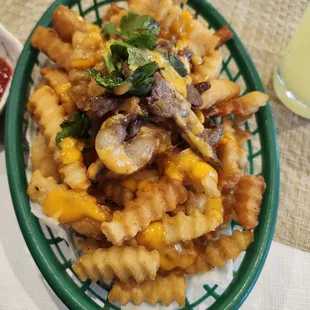 Bulgogi fries (expected more bulging, onions, sauce, etc)