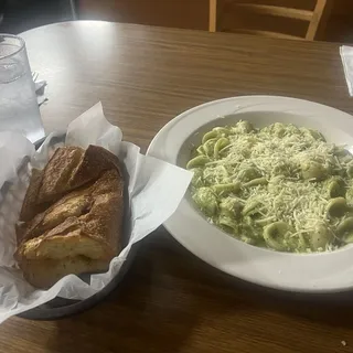 Orecchiette al Pesto