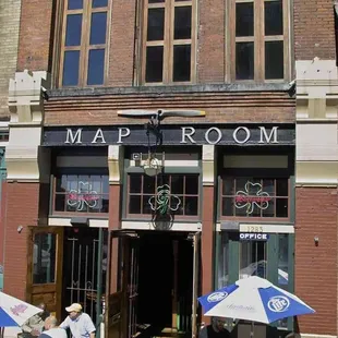 Gillespie's Map Room - Bar Front