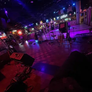 Gilley&apos;s