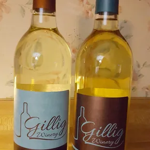 Harvest Peach and Moscato wine couldn't decide between them so I purchased both