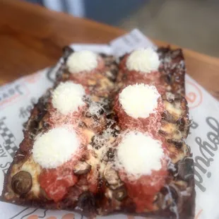 Fancy pizza luv