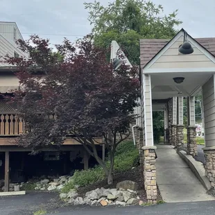 the entrance to the restaurant