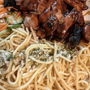 BBQ chicken with noodles. Delish!
