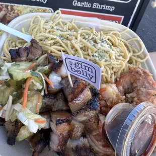 Pork belly + garlic shrimp + noodles $27