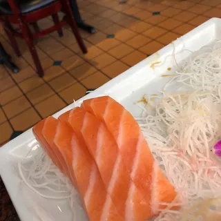 Salmon Sashimi