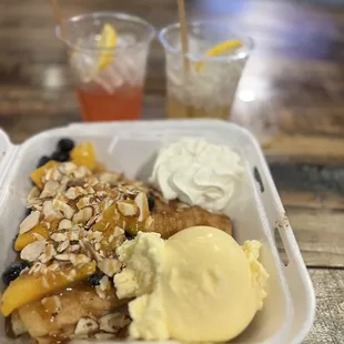 Gina’s Crepes & Waffles