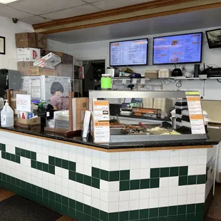 ows the counter and menus