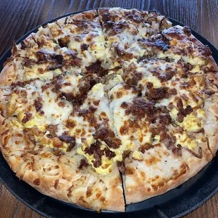 Breakfast pizza