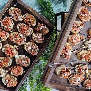 Bruschetta crustinis