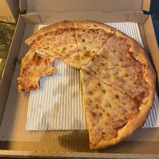 Cheese pizza