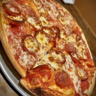 Pepperoni pizza