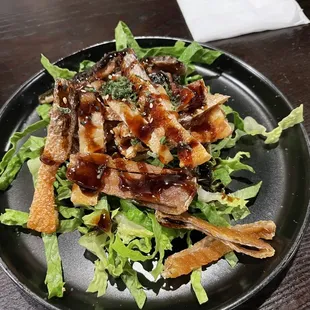 Salmon skin salad