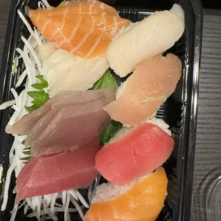 Sushi Sashimi Combo