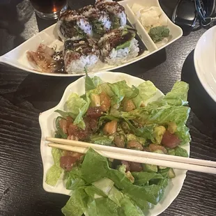 Spider roll &amp; poke salad Yummy