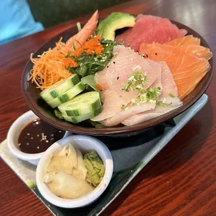 Sashimi Salad