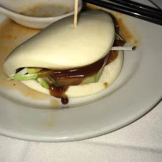 Peking Duck Bao