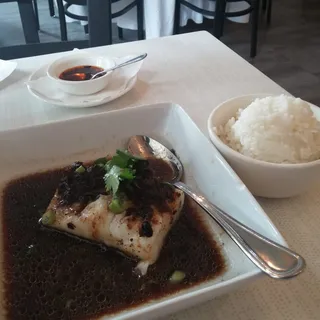 Steamed Seabass in Soybean Sauce