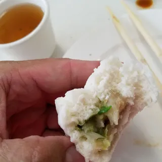 Steamed Chicken Manapua