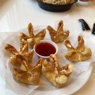 Cream cheese wontons